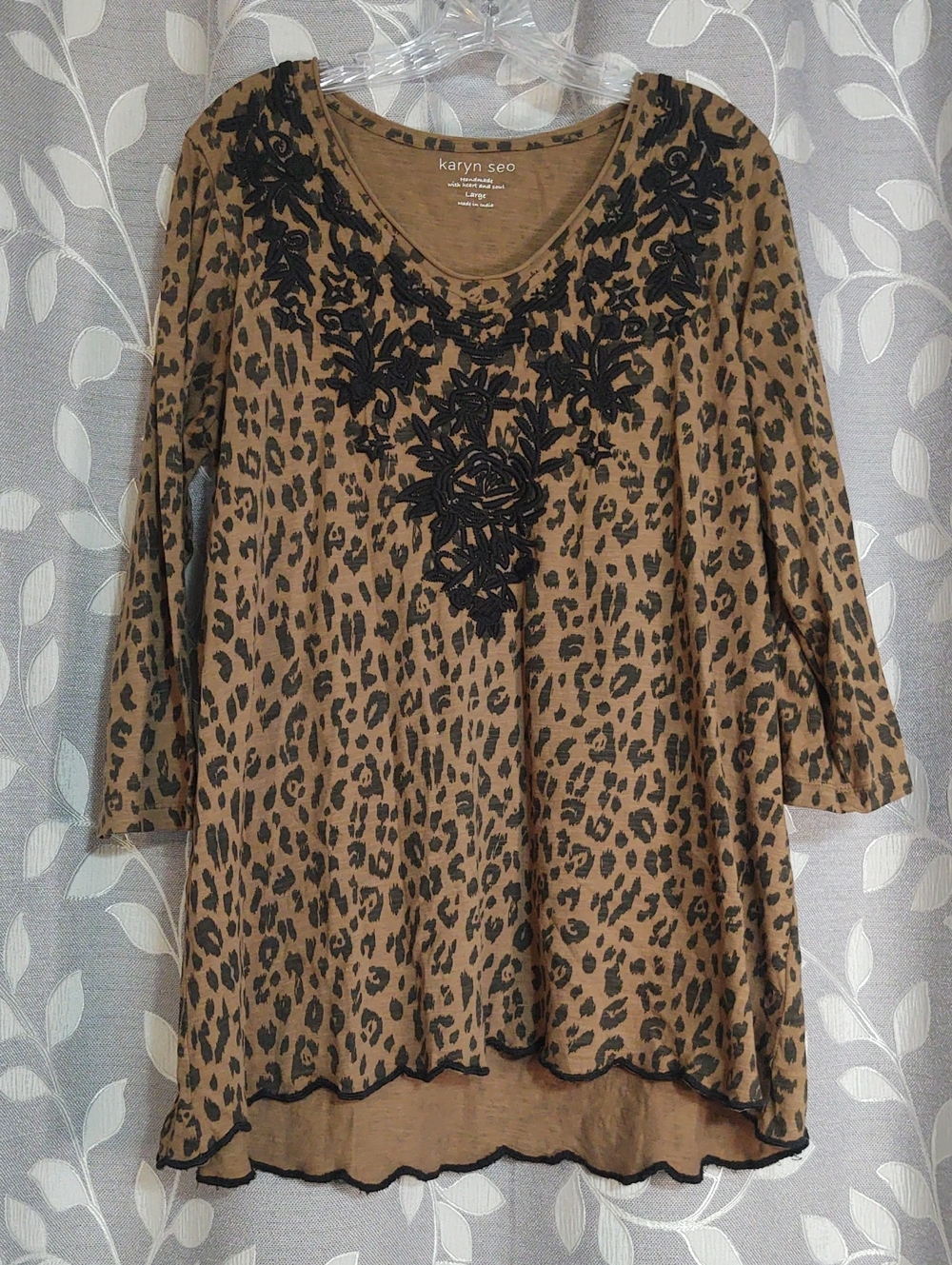 Karyn Seo Brown Leopard-Print Embroidered Scoop Neck Top size Large